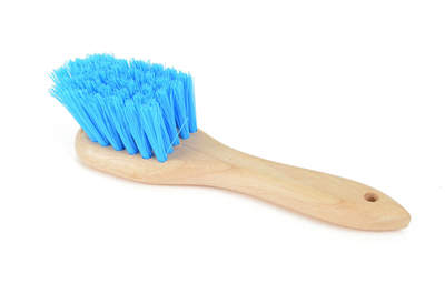 Bucket Brush