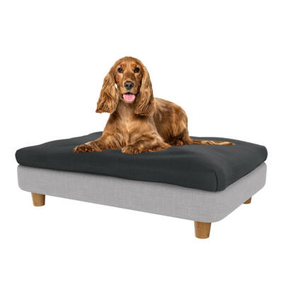 Topology hondenmand met houtskoolgrijze beanbag topper en ronde houten pootjes - Medium