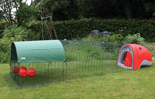 Eglu Classic chicken coop with 1m Extension