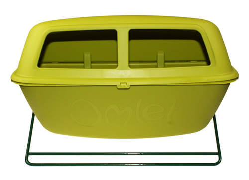Grönt Eglu Go kycklingfoderautomat med dryckesställ