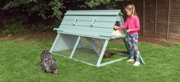 Children will love collecting eggs from the Boughton Chicken Coop. Please note the Boughton arrives untreated.